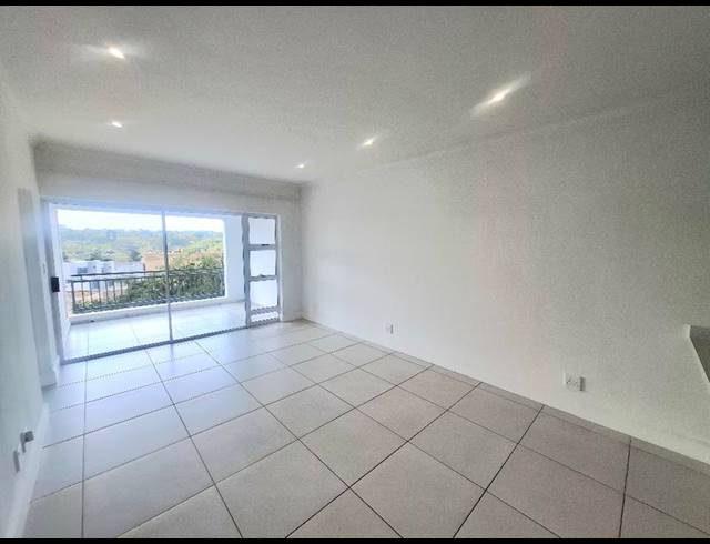 2 BEDROOM APARTMENT FOR SALE IN LONEHILL